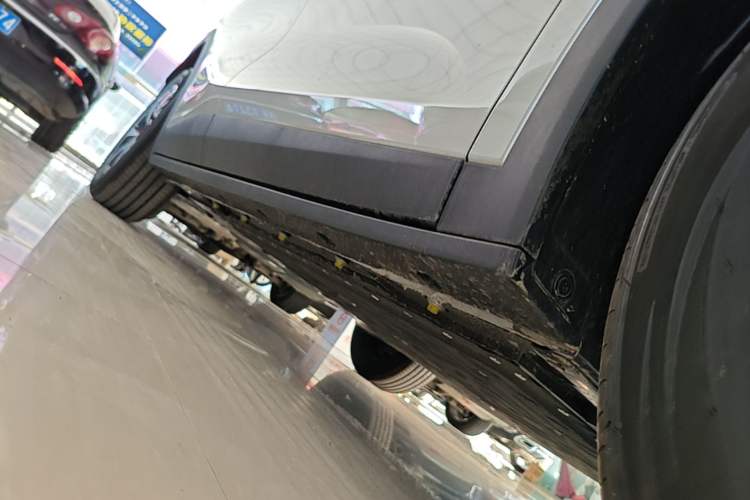 Used CHANGAN NEVO Q05 2026 Model 405Air Right Side Sill