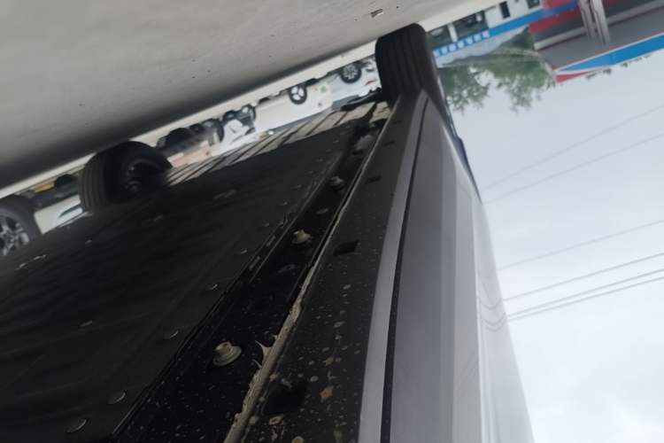 Used CHANGAN NEVO Q05 2026 Model 405Max Right Side Sill