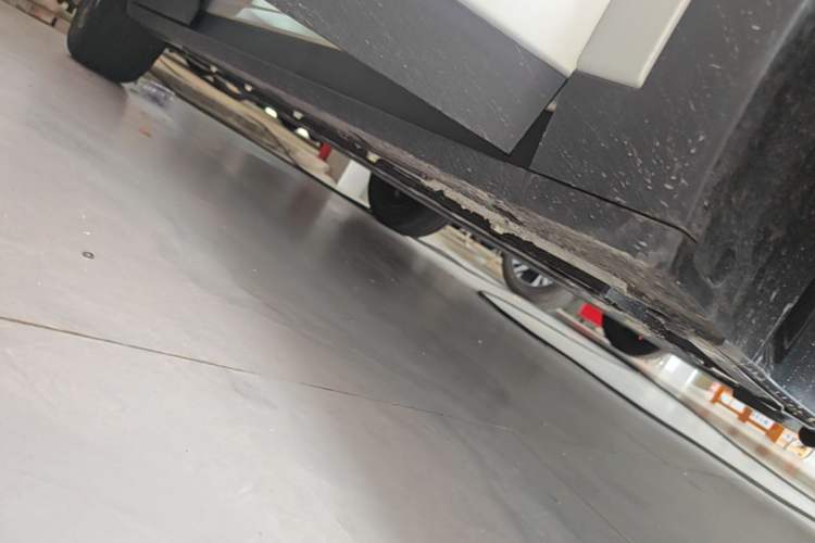 Used CHANGAN NEVO Q05 2026 Model 405Air Right Side Sill