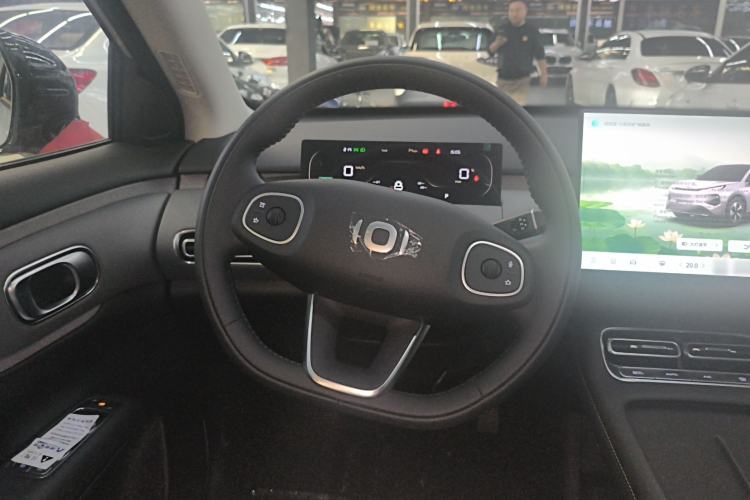 Used CHANGAN NEVO Q05 2026 Model 405Air Steering Wheel