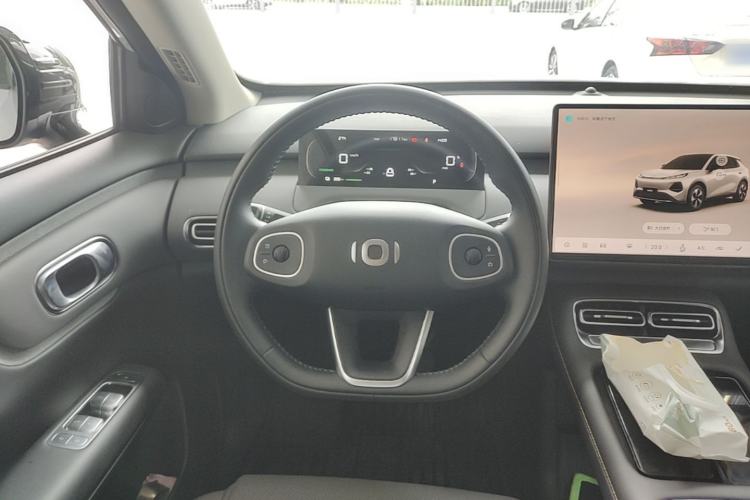 Used CHANGAN NEVO Q05 2026 Model 405Air Steering Wheel