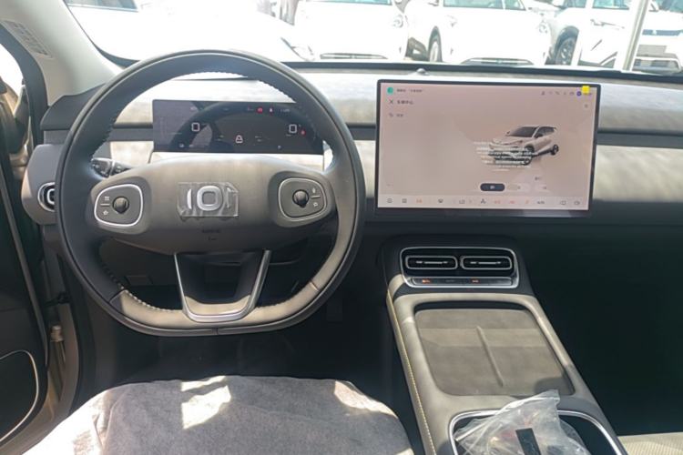 Used CHANGAN NEVO Q05 2026 Model 405Air Steering Wheel