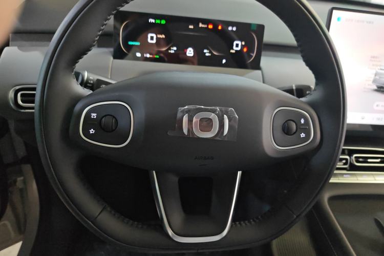 Used CHANGAN NEVO Q05 2026 Model 405Air Steering Wheel