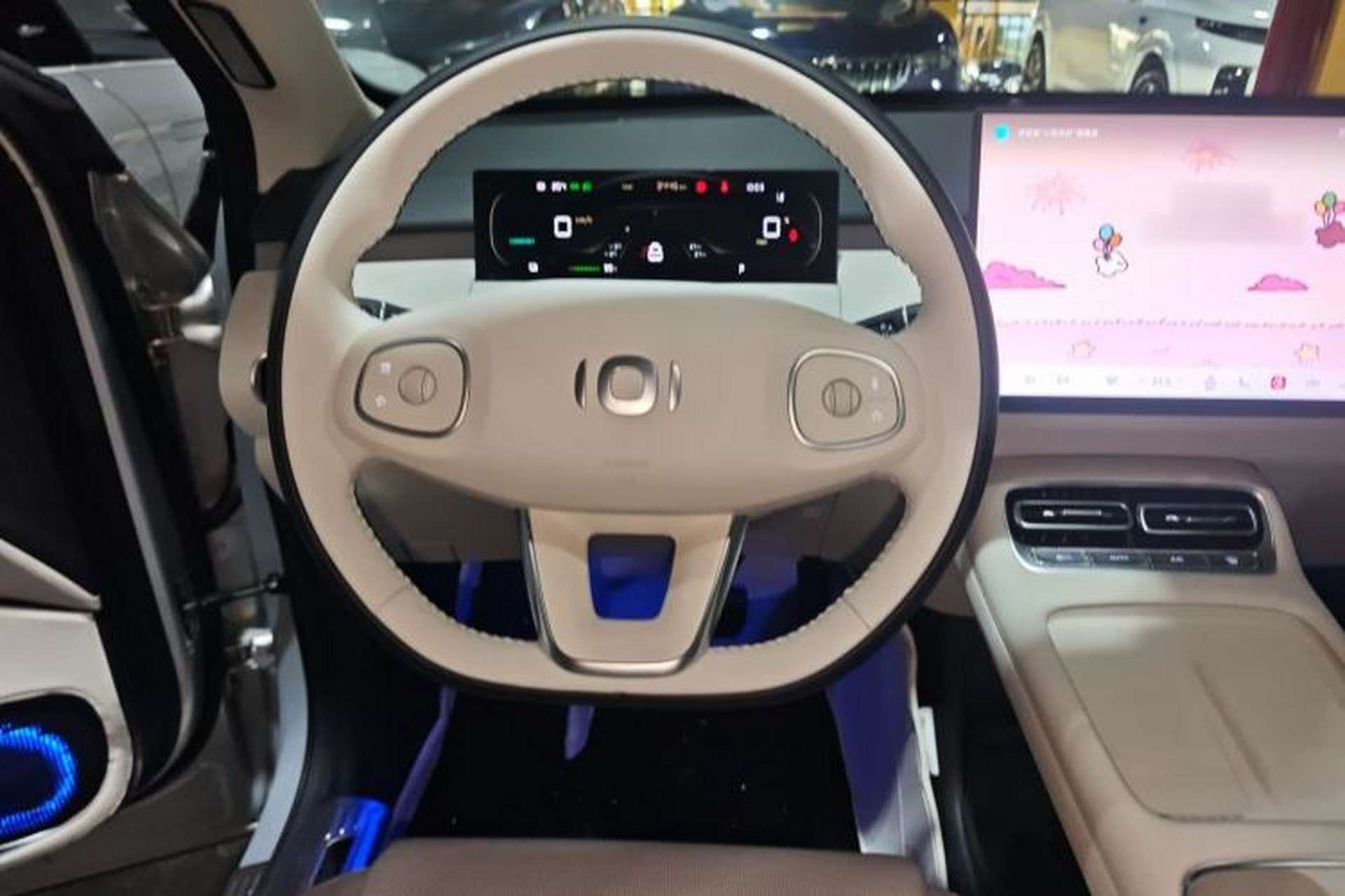 Used CHANGAN NEVO Q05 2026 Model 506 Max Steering Wheel