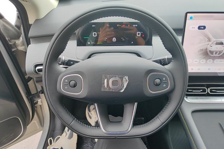 Used CHANGAN NEVO Q05 2026 Model 405Air Steering Wheel