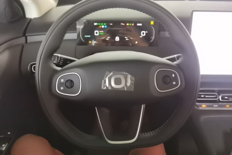 Used CHANGAN NEVO Q05 2026 Model 405Air Steering Wheel