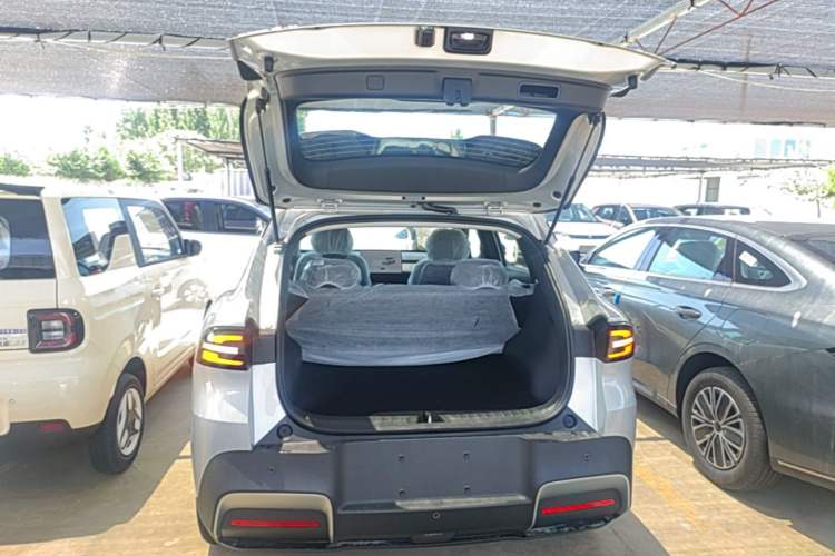 Used CHANGAN NEVO Q05 2026 Model 405Air Trunk