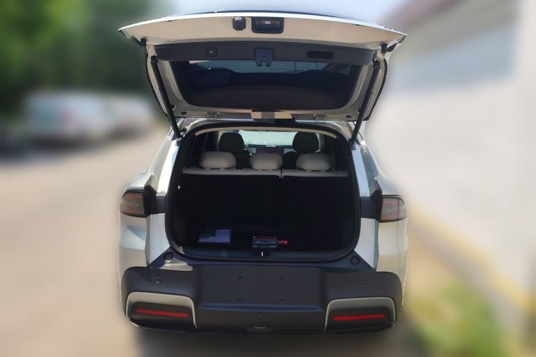 Used CHANGAN NEVO Q05  Trunk