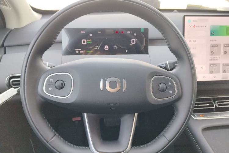Used CHANGAN NEVO Q05 2026 Model 506 Max Steering Wheel