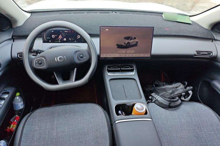 Used CHANGAN NEVO Q05 2026 Model 405Air Center Console