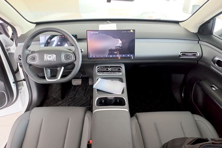 Used CHANGAN NEVO Q05 2026 Model 405Air Center Console