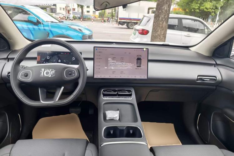 Used CHANGAN NEVO Q05 2026 Model 405Air Center Console