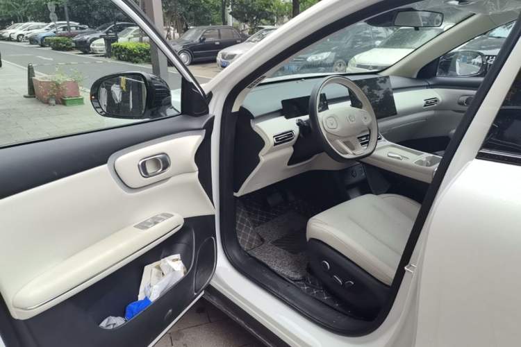 Used CHANGAN NEVO Q05 2026 Model 405Max Driver Seat