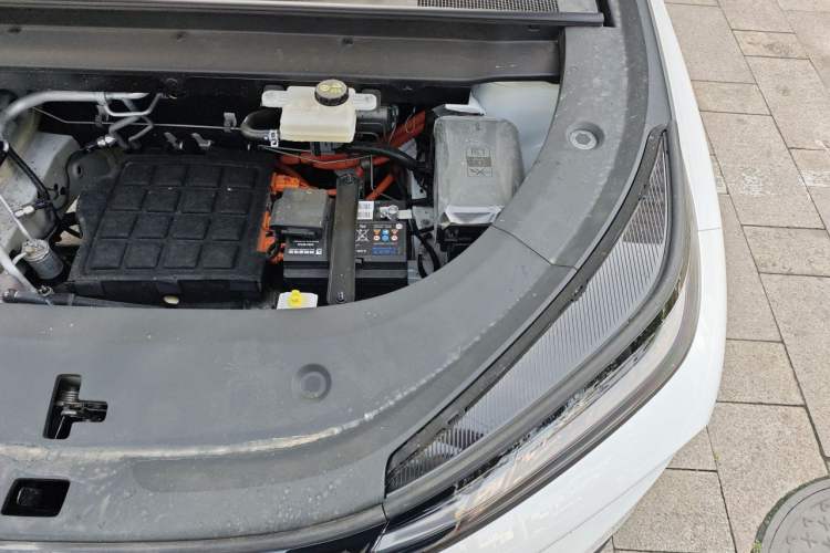 Used CHANGAN NEVO Q05 2026 Model 405Air Engine Bay Left