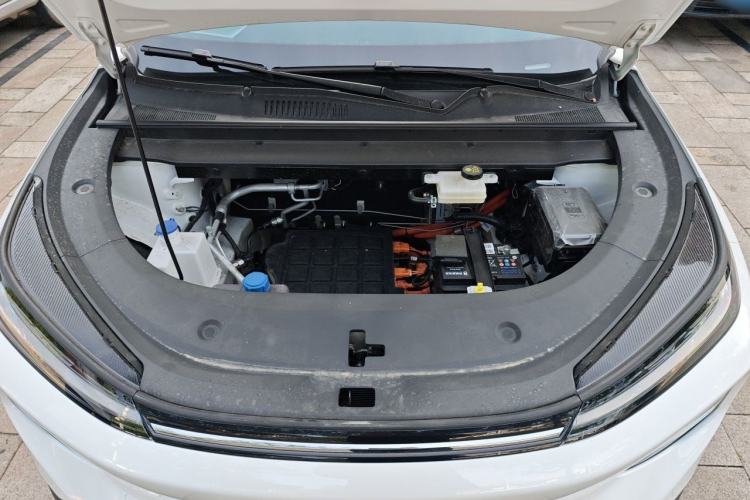 Used CHANGAN NEVO Q05 2026 Model 405Air Engine Bay
