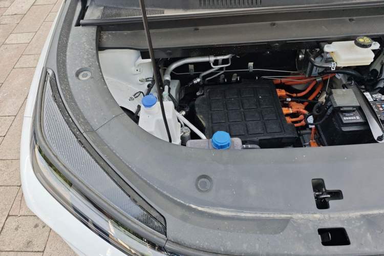 Used CHANGAN NEVO Q05 2026 Model 405Air Engine Bay Right