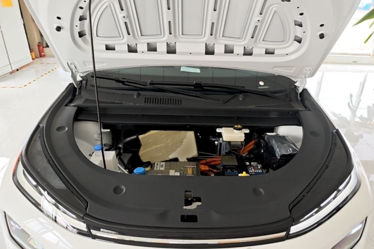 Used CHANGAN NEVO Q05 2026 Model 405Air Engine Bay
