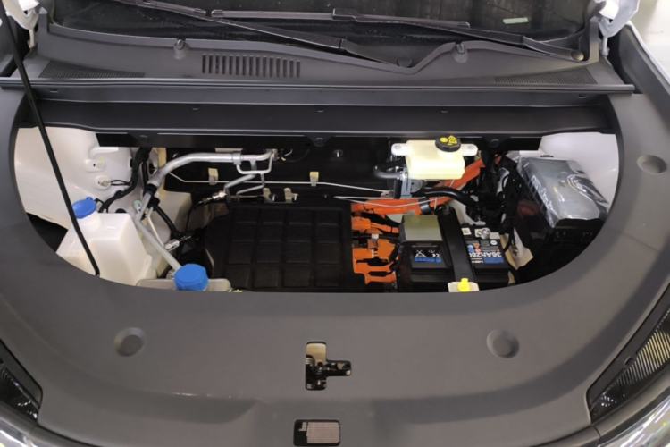 Used CHANGAN NEVO Q05 2026 Model 405Air Engine Bay