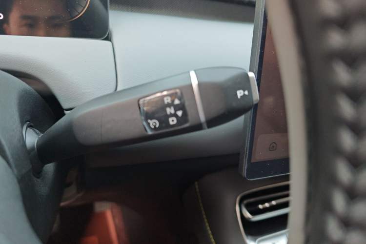 Used CHANGAN NEVO Q05 2026 Model 405Air Gear Lever