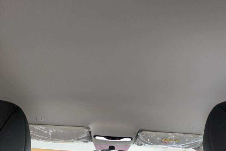 Used CHANGAN NEVO Q05 2026 Model 405Air Headliner