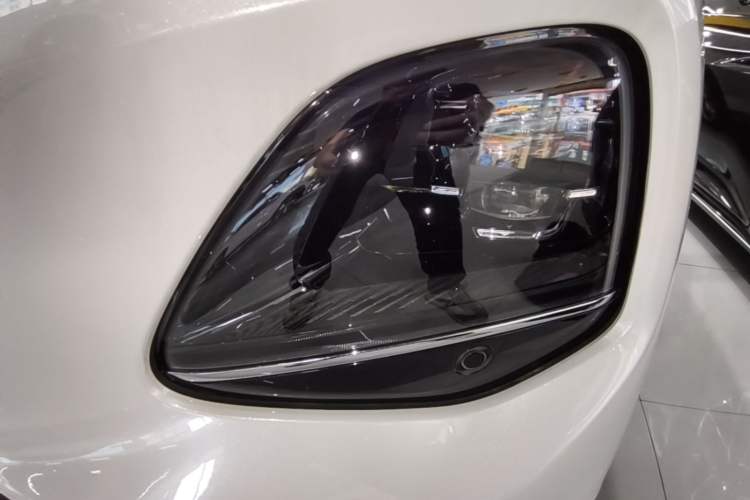 Used CHANGAN NEVO Q05 2026 Model 506 Laser Ultra+ Left Front Headlight