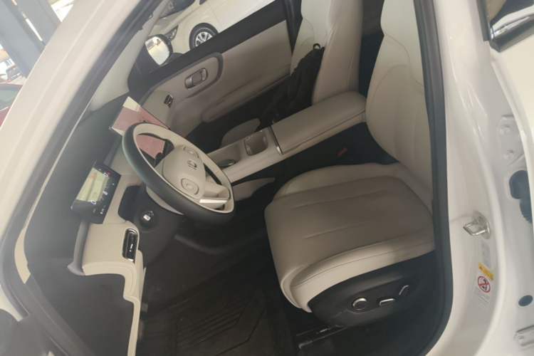 Used CHANGAN NEVO Q05 2026 Model 506 Max Left Front Seat