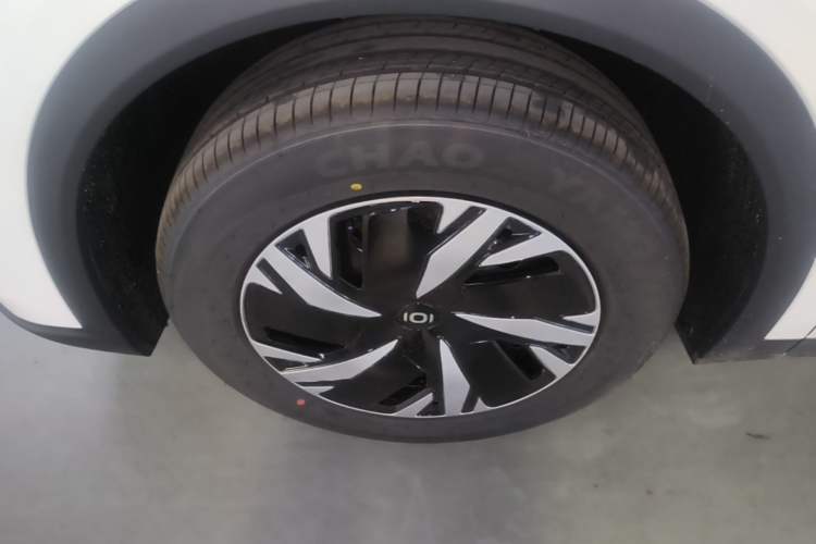 Used CHANGAN NEVO Q05 2026 Model 405Air Left Front Wheel Hub