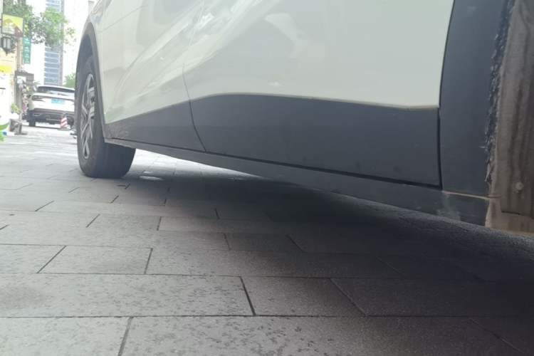 Used CHANGAN NEVO Q05 2026 Model 405Max Left Side Sill