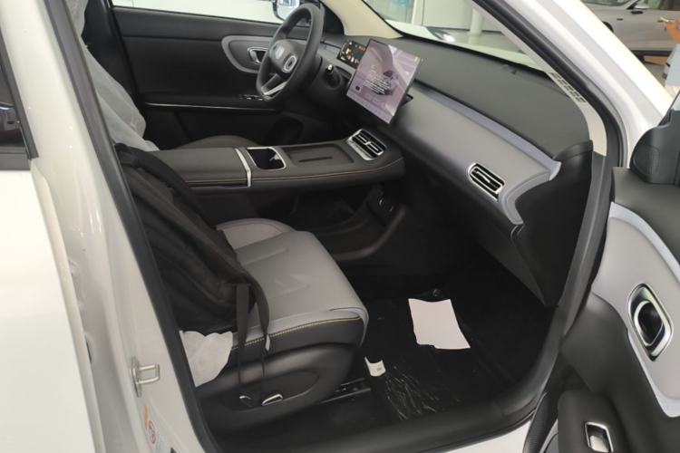 Used CHANGAN NEVO Q05 2026 Model 405Max Right Front Seat