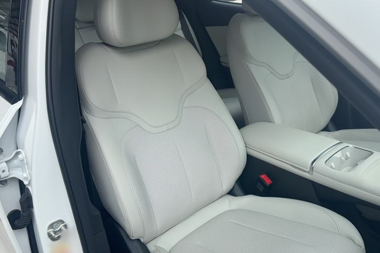 Used CHANGAN NEVO Q05 2026 Model 506 Max Right Front Seat