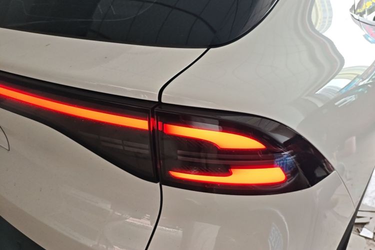 Used CHANGAN NEVO Q05 2026 Model 405Air Right Rear Taillight