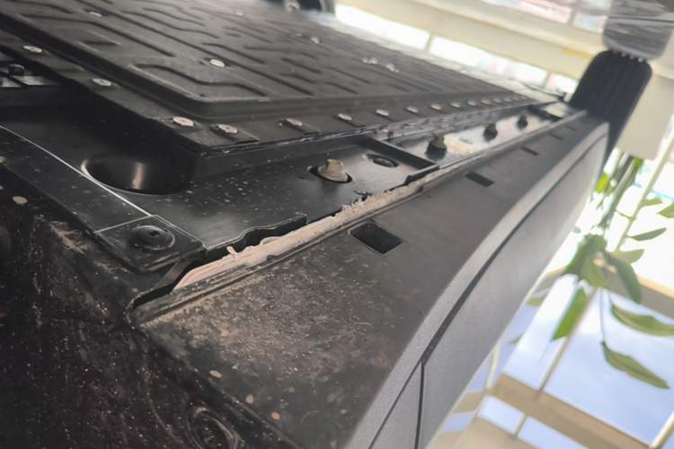 Used CHANGAN NEVO Q05 2026 Model 405Max Right Side Sill