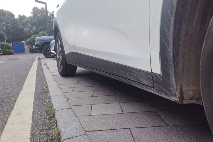 Used CHANGAN NEVO Q05 2026 Model 405Max Right Side Sill