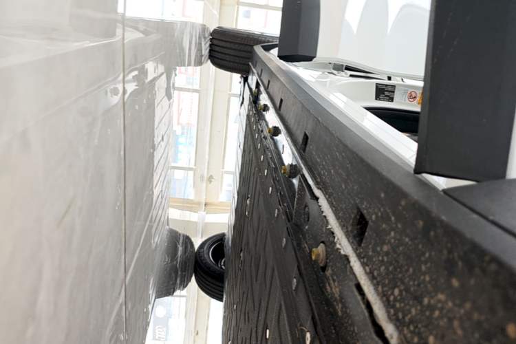 Used CHANGAN NEVO Q05 2026 Model 405Air Right Side Sill