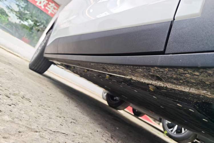 Used CHANGAN NEVO Q05 2026 Model 405Air Right Side Sill