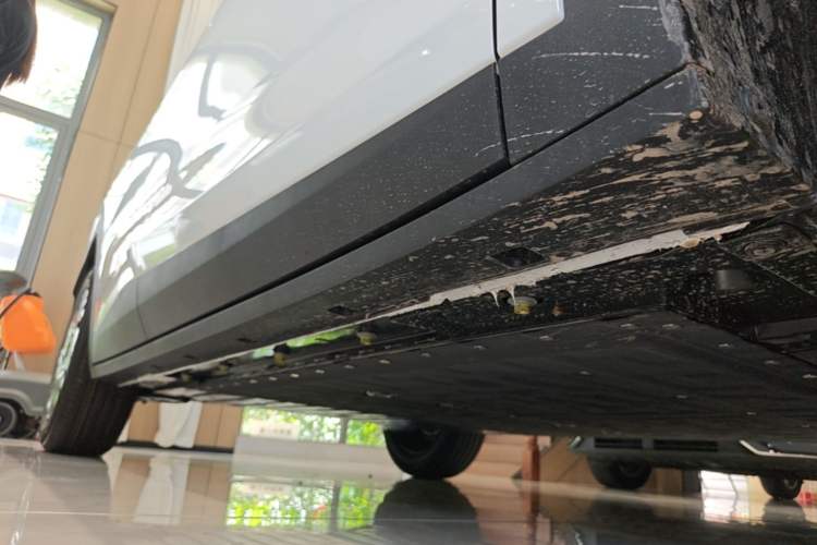 Used CHANGAN NEVO Q05 2026 Model 405Air Right Side Sill