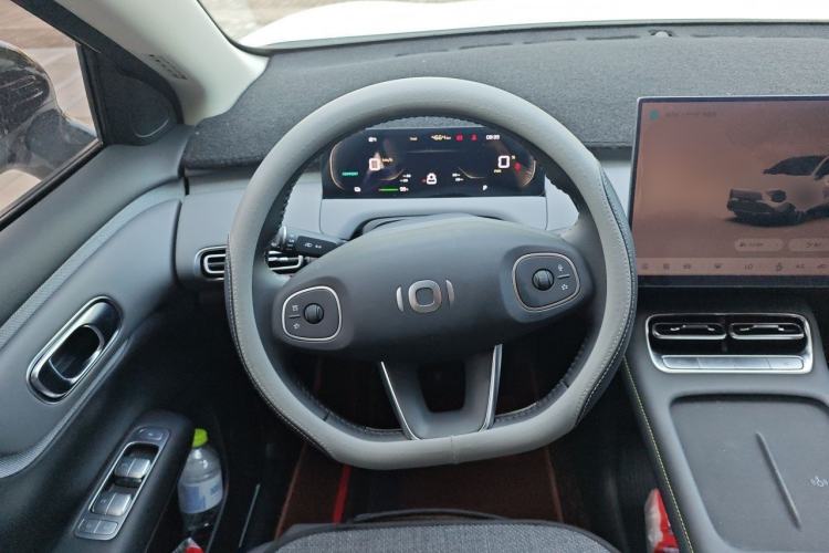 Used CHANGAN NEVO Q05 2026 Model 405Air Steering Wheel