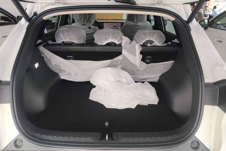 Used CHANGAN NEVO Q05 2026 Model 405Max Trunk
