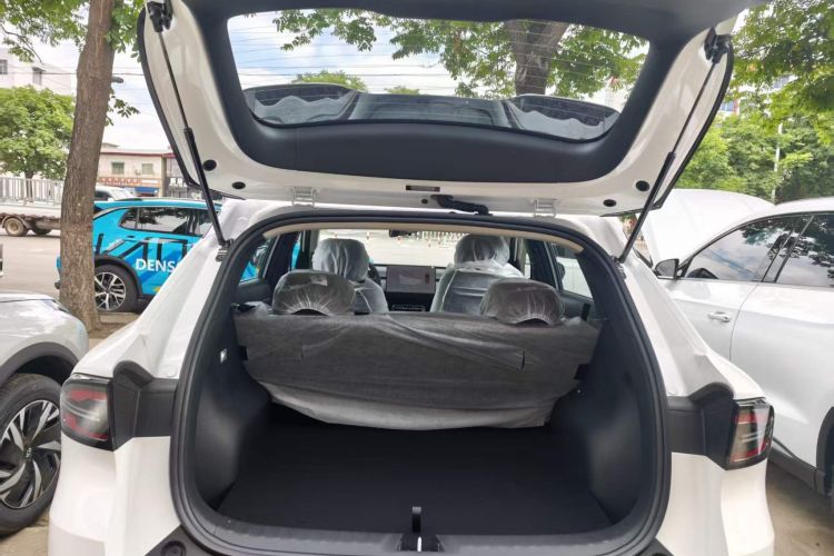 Used CHANGAN NEVO Q05 2026 Model 405Air Trunk