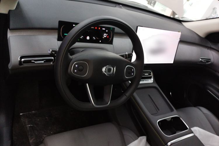 Used CHANGAN NEVO Q05 2026 Model 506 Max Center Console