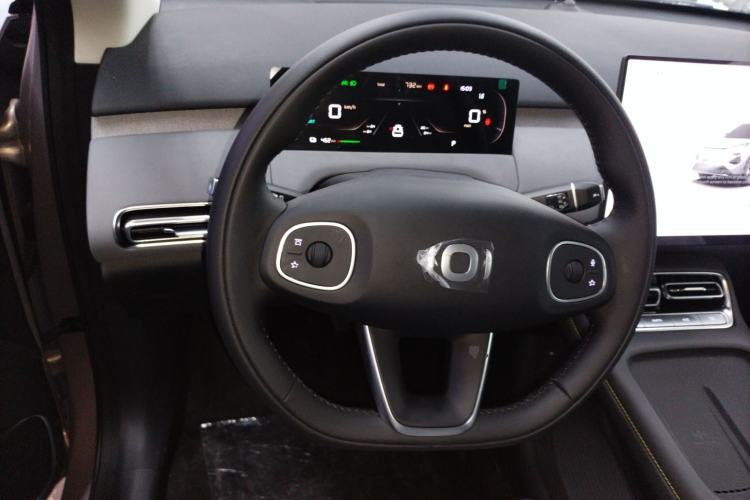 Used CHANGAN NEVO Q05 2026 Model 506 Max Steering Wheel