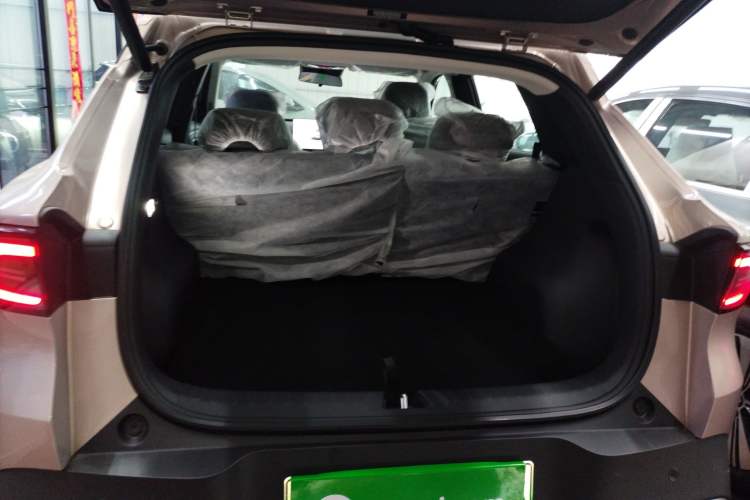 Used CHANGAN NEVO Q05 2026 Model 506 Max Trunk