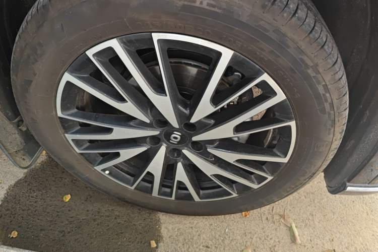 Used CHANGAN NEVO Q07 2025 215 Prestige Edition Right Front Wheel Hub