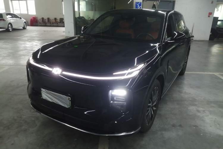 CHANGAN NEVO Q07 2025 215 Flagship PLUS
