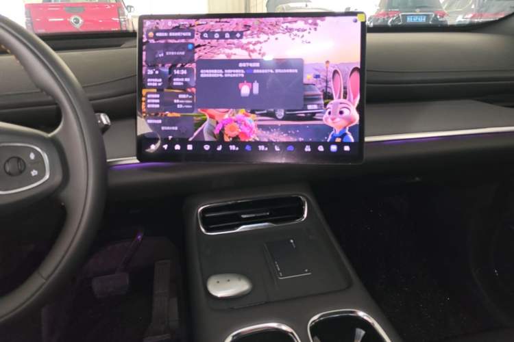 Used CHANGAN NEVO Q07 2025 Model 215 Laser Flagship Audio And AC Panel