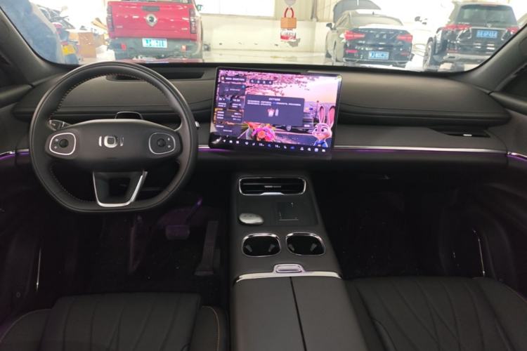 Used CHANGAN NEVO Q07 2025 Model 215 Laser Flagship Center Console