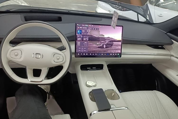 Used CHANGAN NEVO Q07 2025 215 Prestige Edition Center Console