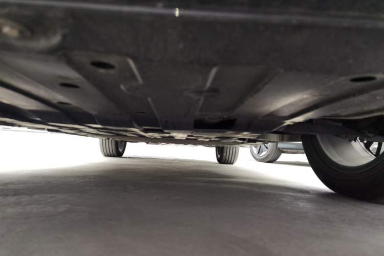 Used CHANGAN NEVO Q07 2025 215 Flagship PLUS Chassis Front