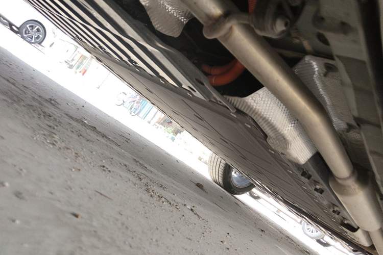 Used CHANGAN NEVO Q07 2025 215 Prestige Edition Chassis Rear Right