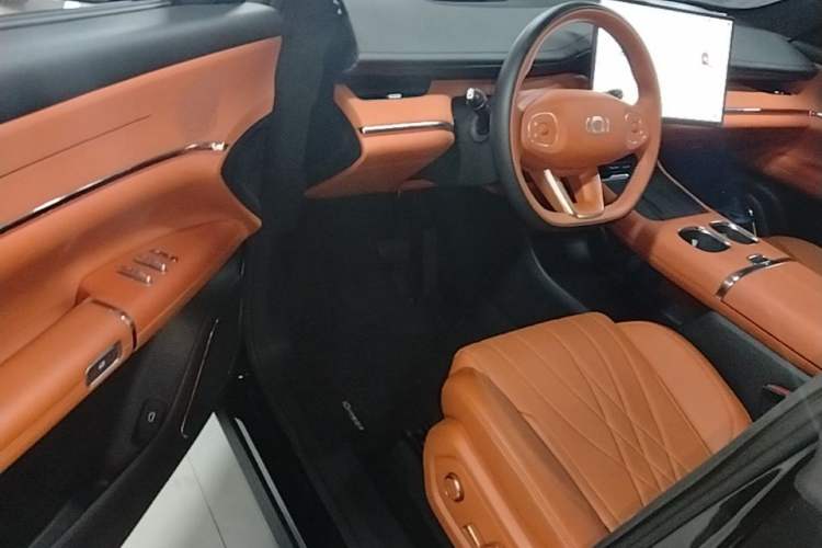 Used CHANGAN NEVO Q07 2025 215 Flagship PLUS Driver Seat